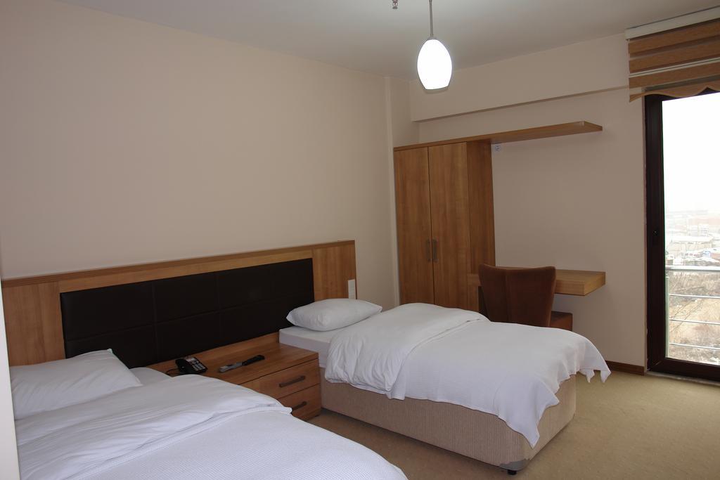 Hotel Almatur Yusufeli ภายนอก รูปภาพ